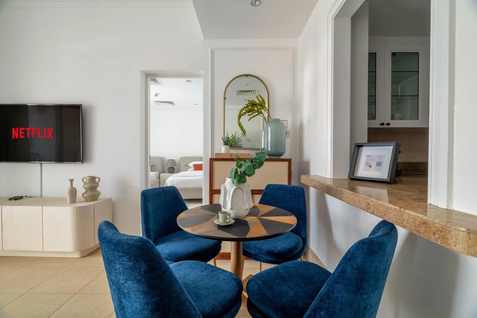 Guestready - Sophisticated Home In Downtown Dubai 0*,